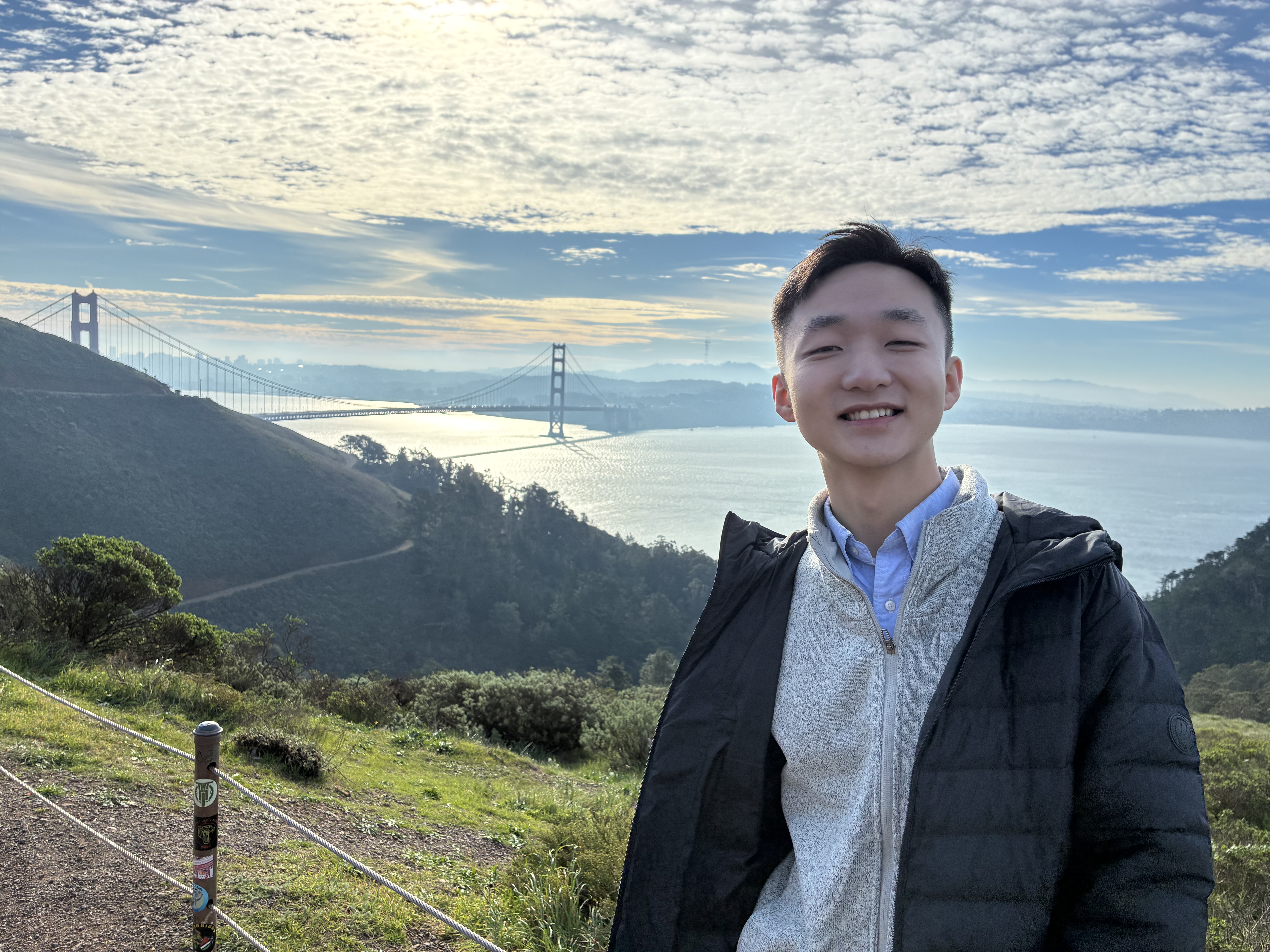 Jie Wang at Golden Gate Bridge